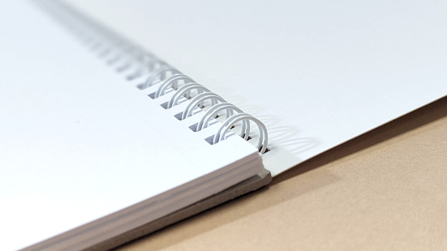 Silvine A3+ Wirebound Sketch Pad. 60 Pages (30 Sheets) 170gsm Smooth Cartridge Paper. Ref 473