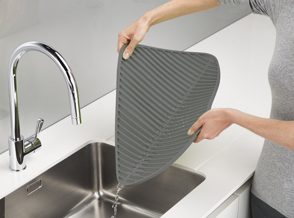 Joseph Joseph Flume - Silicone Folding Dish Draining Mat, Soft Rubber surface, Large - Grey