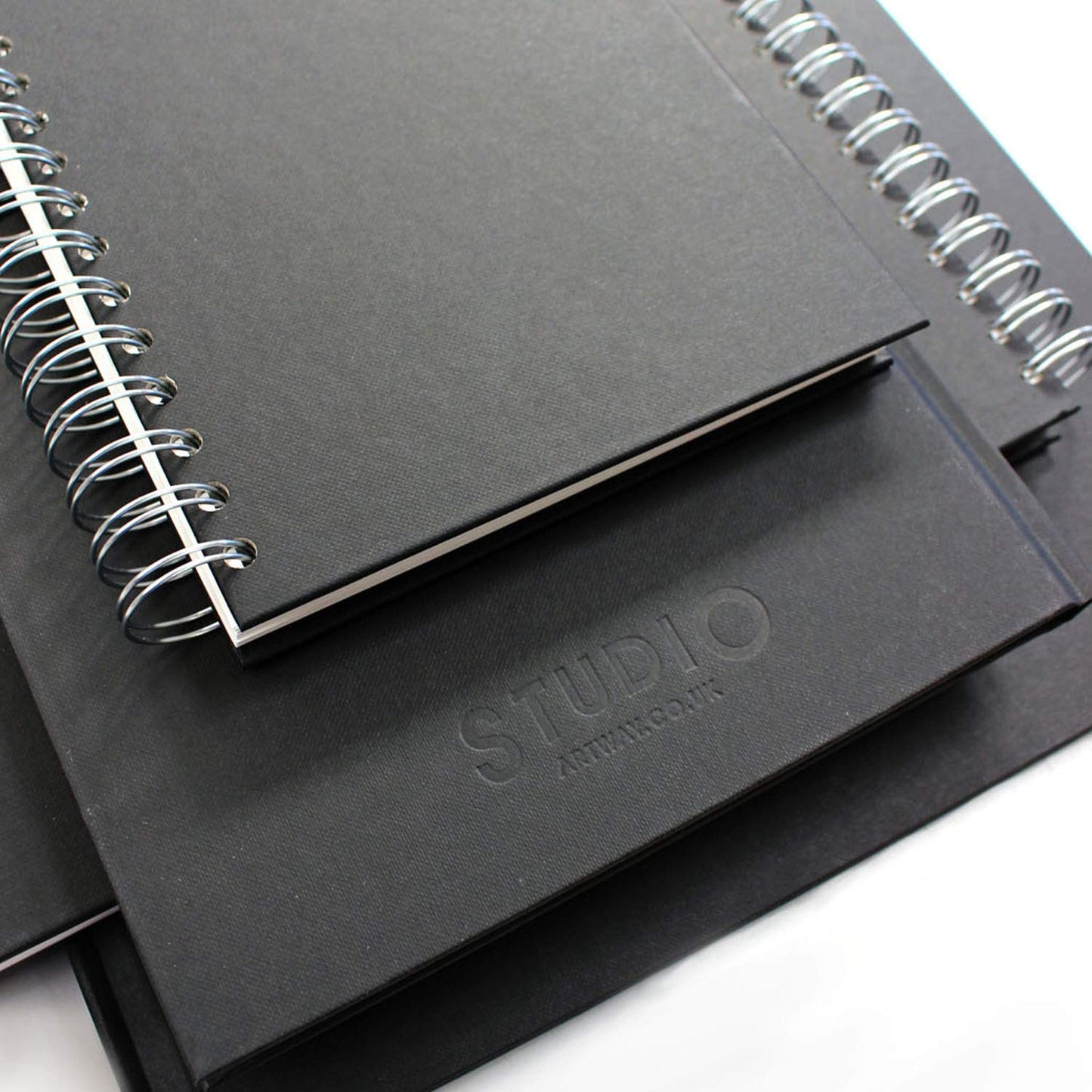 Artway Studio - Spiral Bound A4 Sketchbook - Portrait - 96 Sides (48 Pages) of 170gsm Cartridge Paper - Hardback A4 Portrait