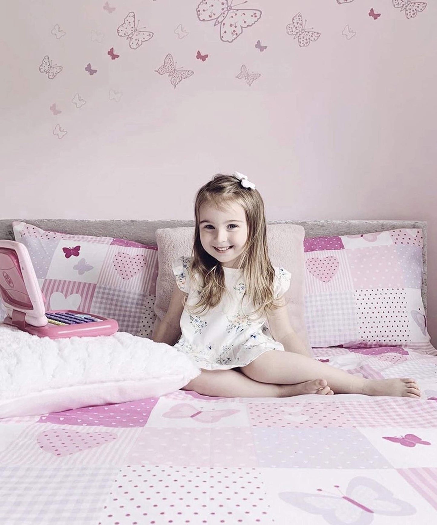 Bloomsbury Mill - Kids Single Bed Duvet Cover and Pillows Set for Girls - Hearts and Butterflies Pink Patchwork Kids Bedding - 135 x 200 cm Single Duvet Set